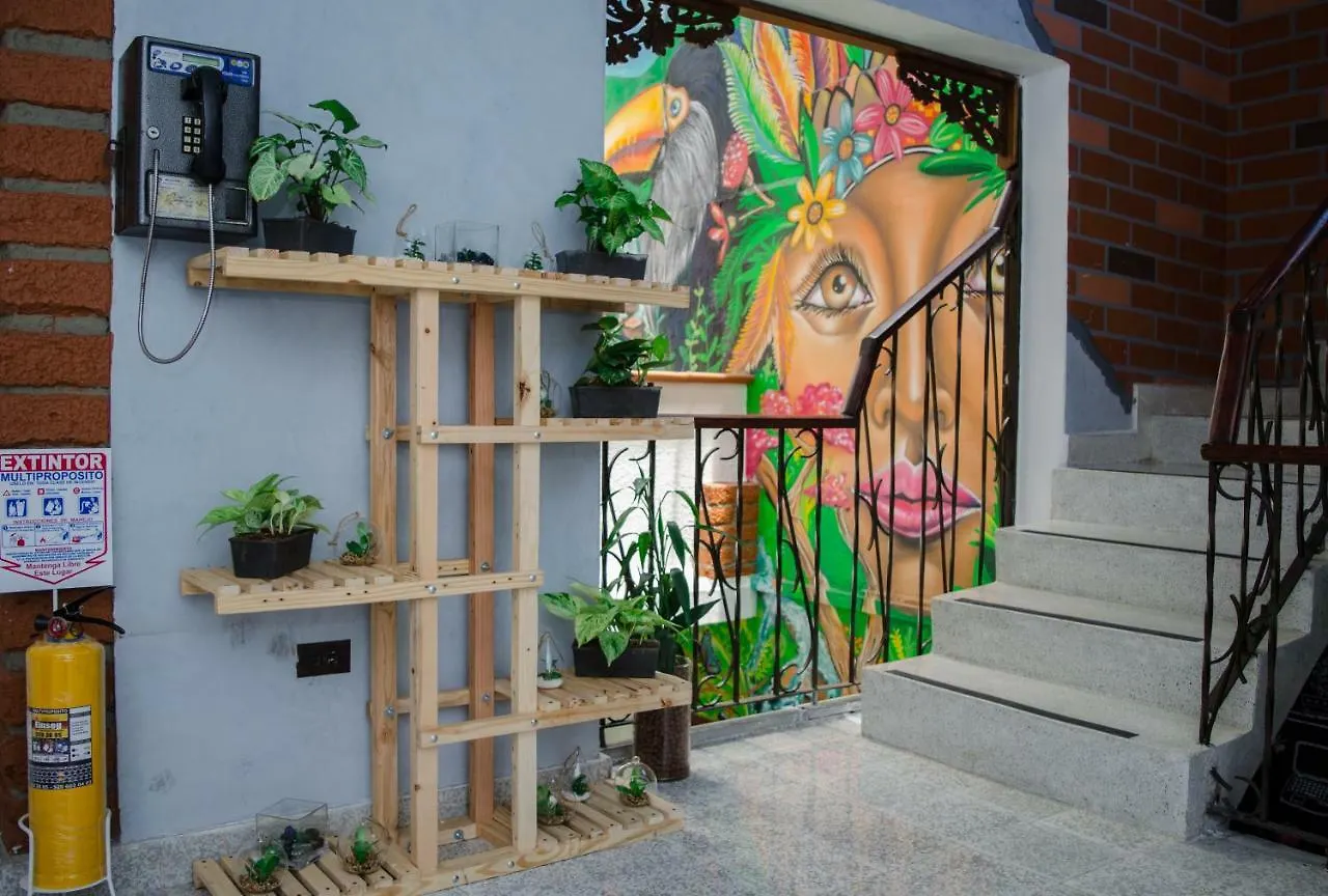 Hostal Pura Vida La 70 Medellin