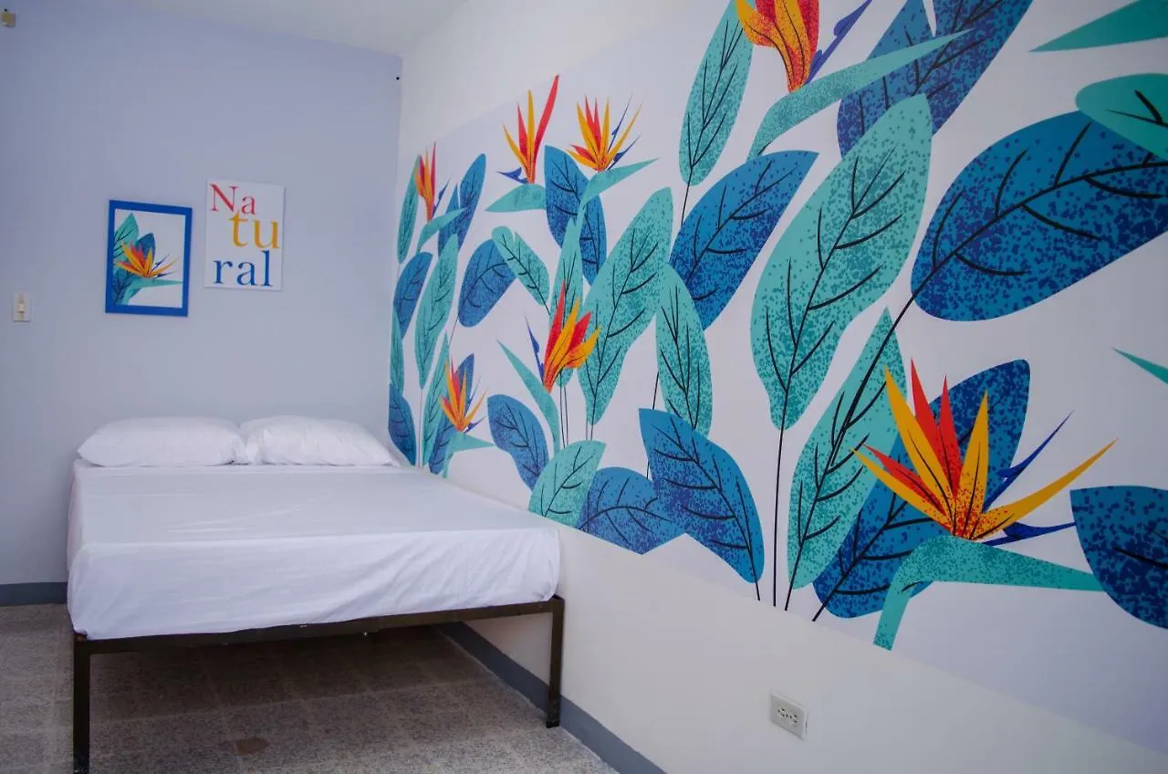 Hotel Hostal Pura Vida La 70 Medellin