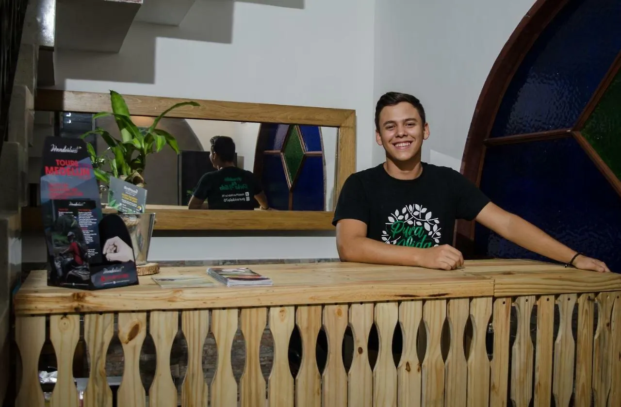 Hotel Hostal Pura Vida La 70 Medellin