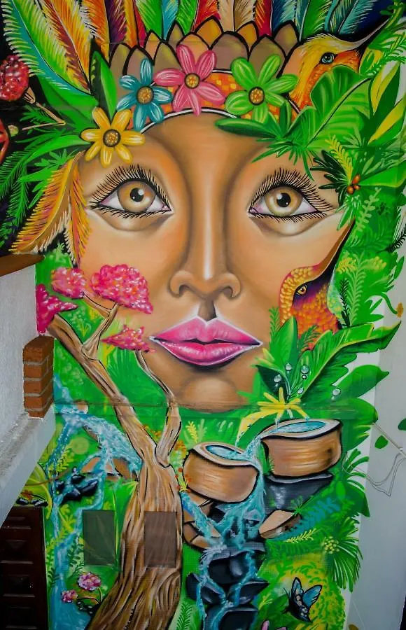 Hostal Pura Vida La 70 Medellin 2*,  Colombia