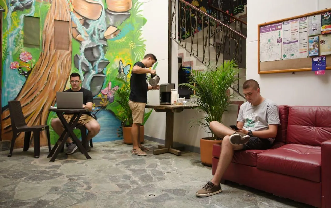 Hostal Pura Vida La 70 Medellin